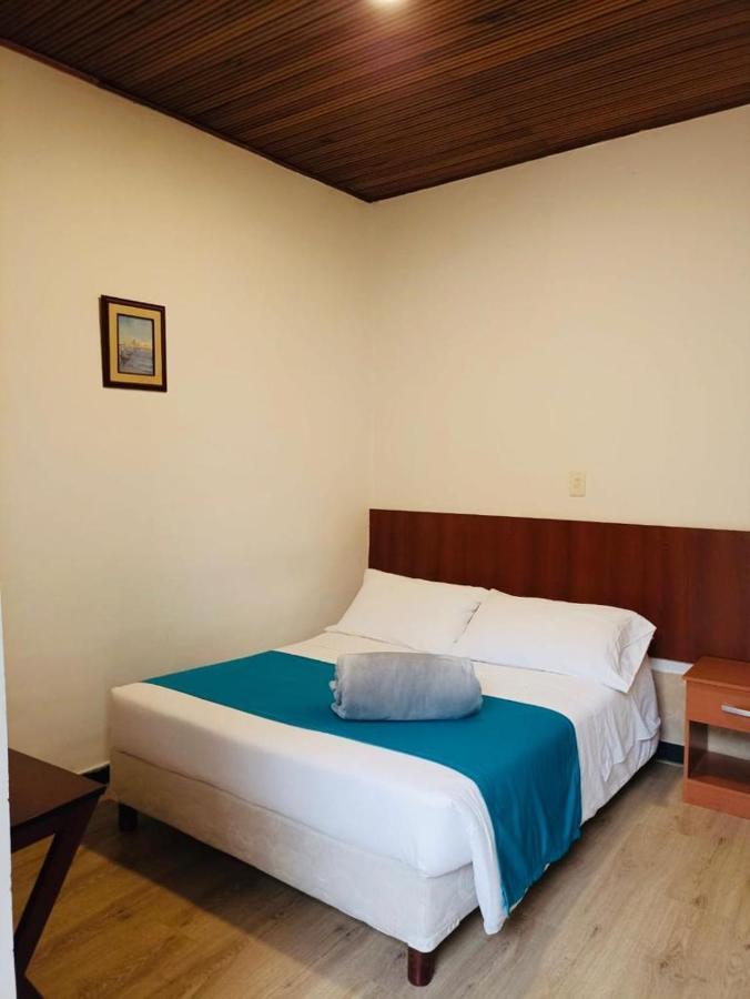 Hotel Plaza Mayor Duitama Quarto foto
